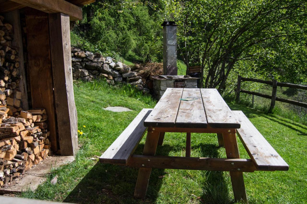 Chalet Mas Del Toni Rabbi Ngoại thất bức ảnh